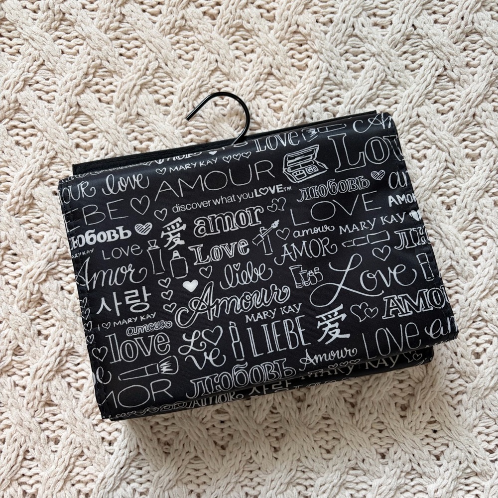 NWOT Hanging Organizer Bag - Makeup & Jewelry Travel Bag